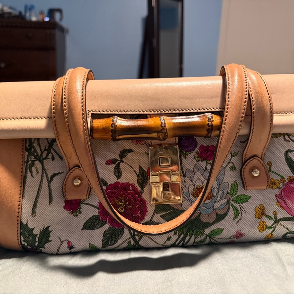 Authentic Gucci Flora Bamboo Shoulder Bag